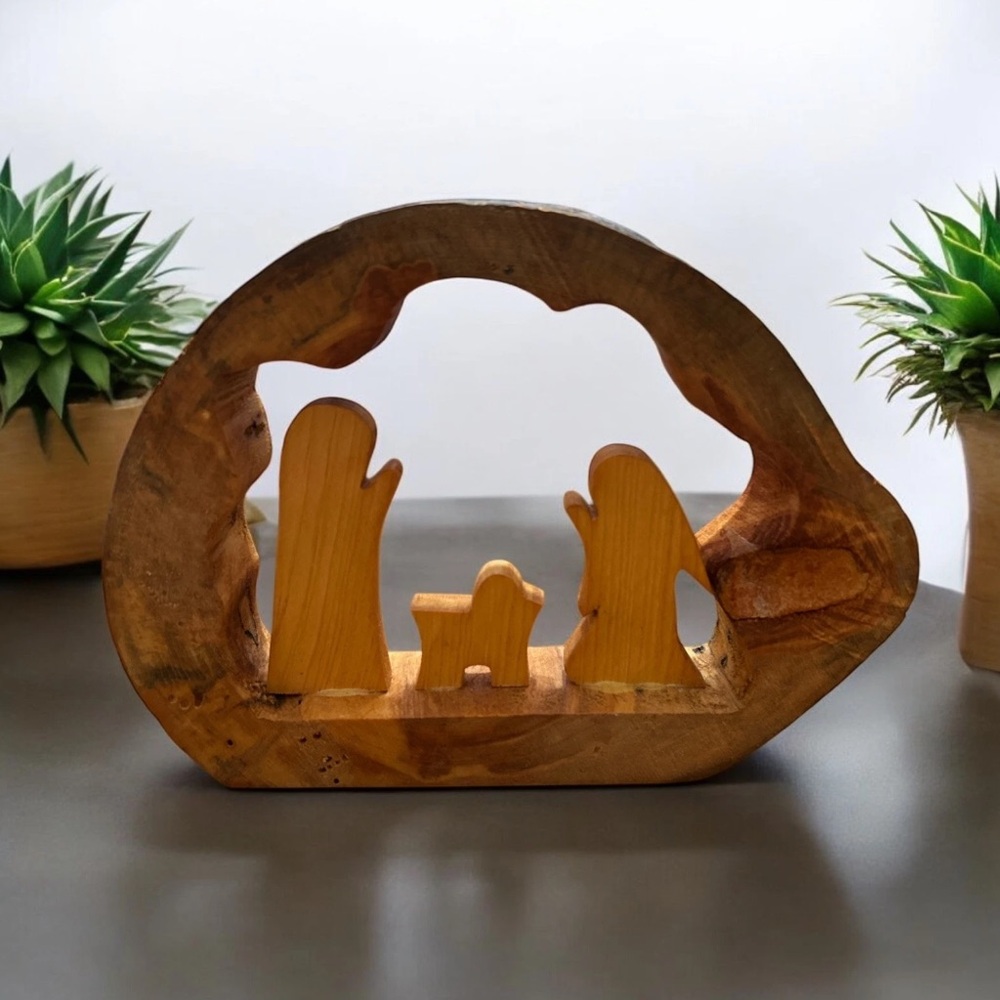 Wooden Hand Carved Nativity Scene Decor Mary Joseph Baby Jesus